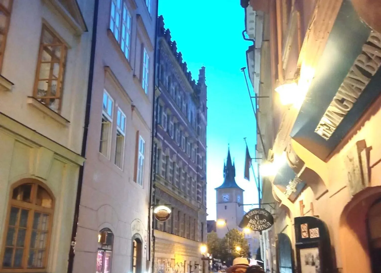 Prague Centrum House 0*,